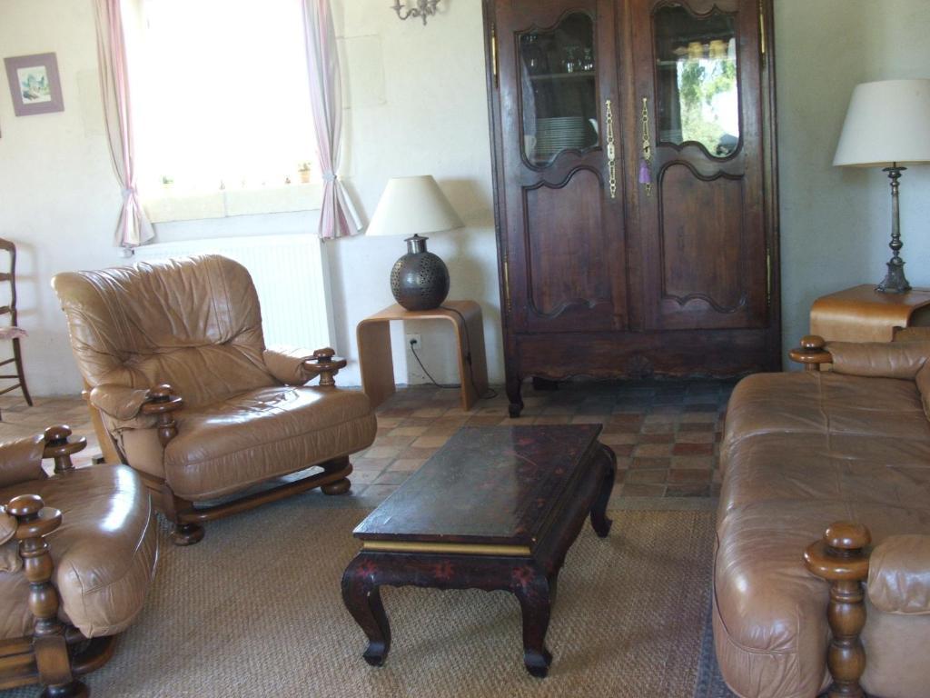 Manoir De La Rousselliere Aparthotel Loches Cameră foto